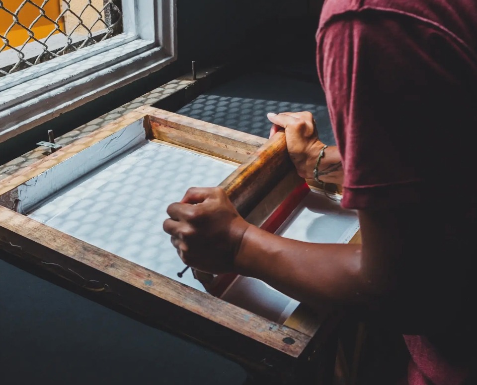 Printed Product Labels and Stationery – Leave Prints Across Your Network